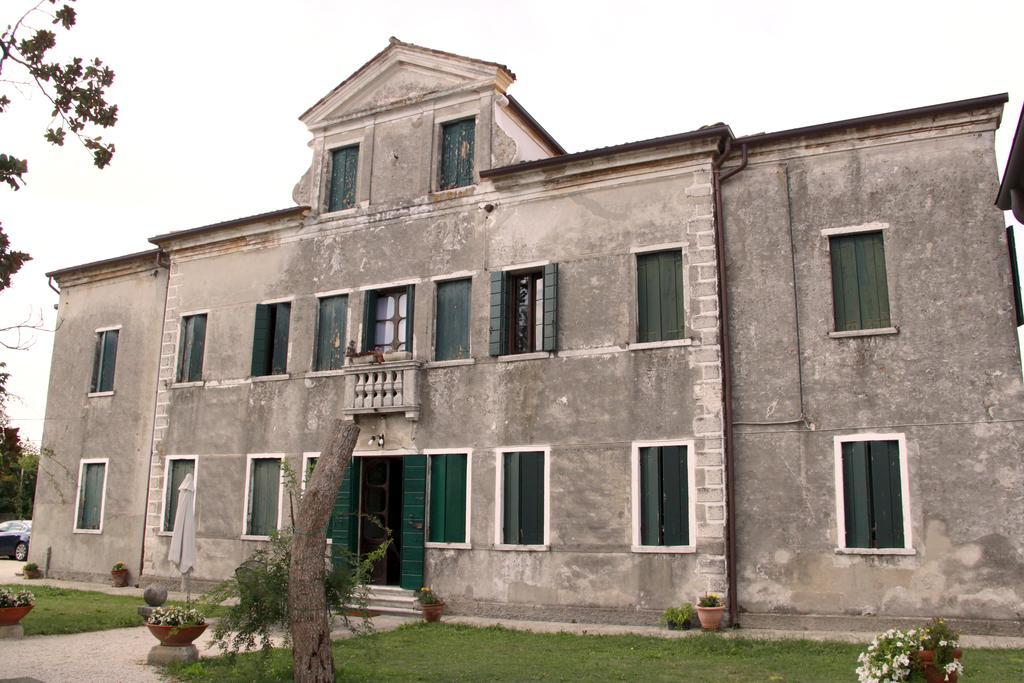 Villa Pastori Мира Экстерьер фото