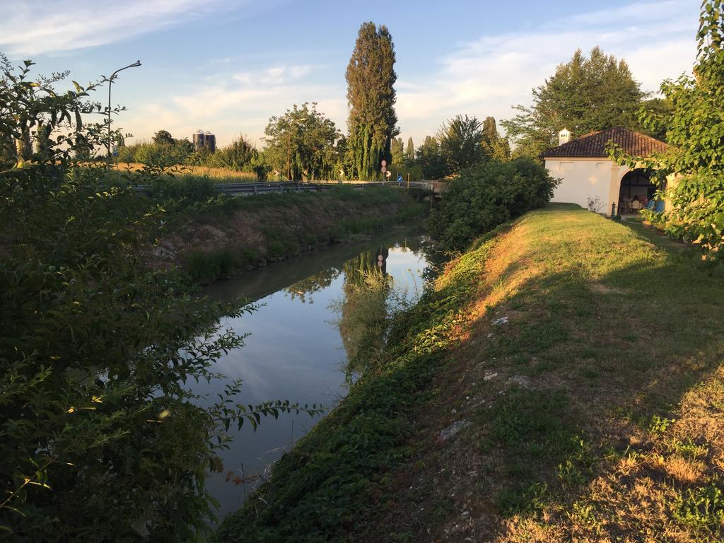 Villa Pastori Мира Экстерьер фото
