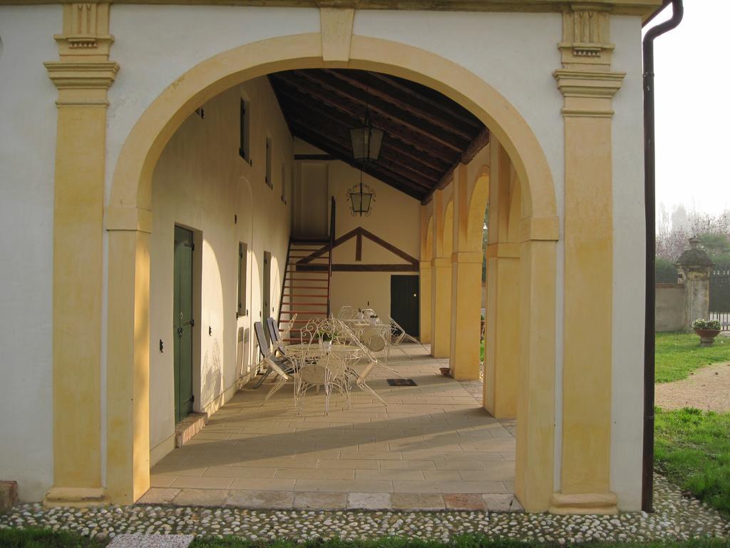 Villa Pastori Мира Экстерьер фото